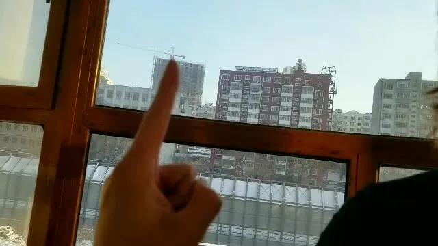 共享女友 周日天氣灰蒙蒙 在陽台尋點陽光 坐著打炮 大聲叫春
