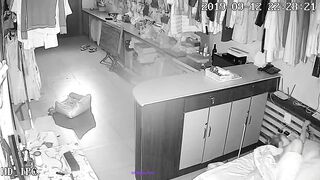 家庭攝影機偷拍 夫妻小情侶 各種方式造愛 場所露出-037