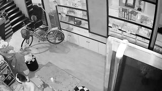 家庭攝影機偷拍 夫妻小情侶 各種方式造愛 場所露出-076