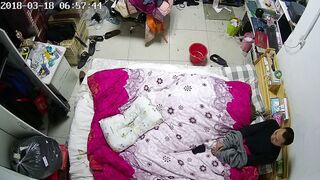 家庭攝影機偷拍 夫妻小情侶 各種方式造愛 場所露出-073