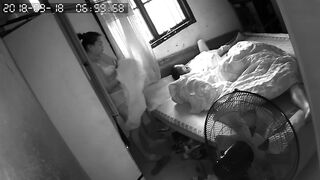 家庭攝影機偷拍 夫妻小情侶 各種方式造愛 場所露出-103