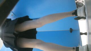 公廁偷拍 極品顏值小美女-01