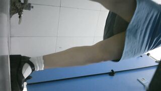 公廁偷拍 極品顏值小美女-08