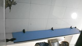 公廁偷拍 極品顏值小美女-10