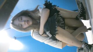 公廁偷拍 極品顏值小美女-12