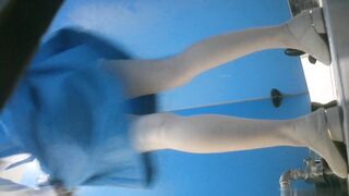 公廁偷拍 極品顏值小美女-16