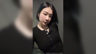 小禎阿姨「Zhen禎」白嫩蘿莉，性感肥臀模特兒身材31