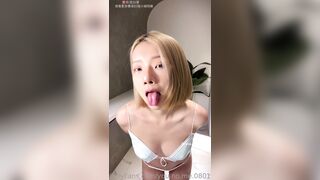 小禎阿姨「Zhen禎」白嫩蘿莉，性感肥臀模特兒身材40