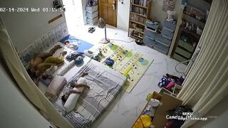 家庭網路攝影機偷拍 性慾很強的夫妻日常激情性生活