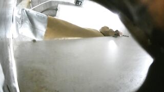 KTV女廁偷拍 大長腿美女 漂亮的秘密花園-19