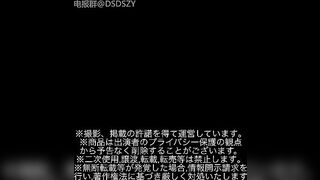日本約炮大神【大学生の日常】 原創APP約啪居家自拍偷拍~豐滿老師~巨乳肥臀-06