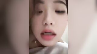 良家美少婦性愛洩密，床上浪蕩口交，被操的淫叫連連，小穴很粉嫩-10